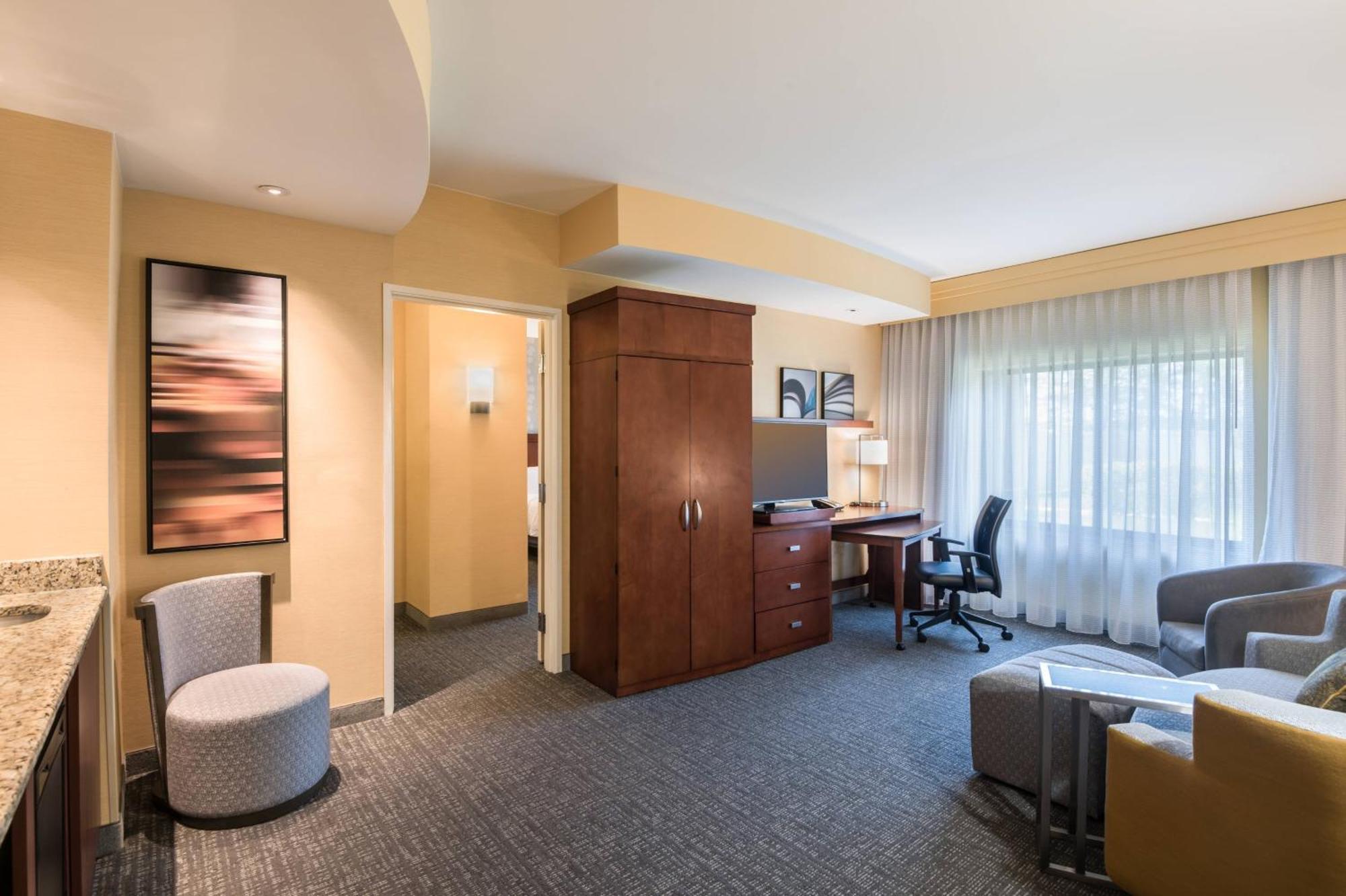 Hotel Courtyard By Marriott Waldorf Exterior foto