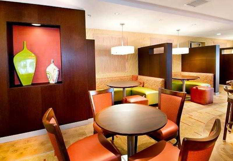 Hotel Courtyard By Marriott Waldorf Exterior foto