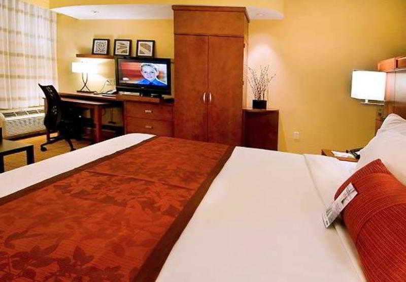 Hotel Courtyard By Marriott Waldorf Exterior foto
